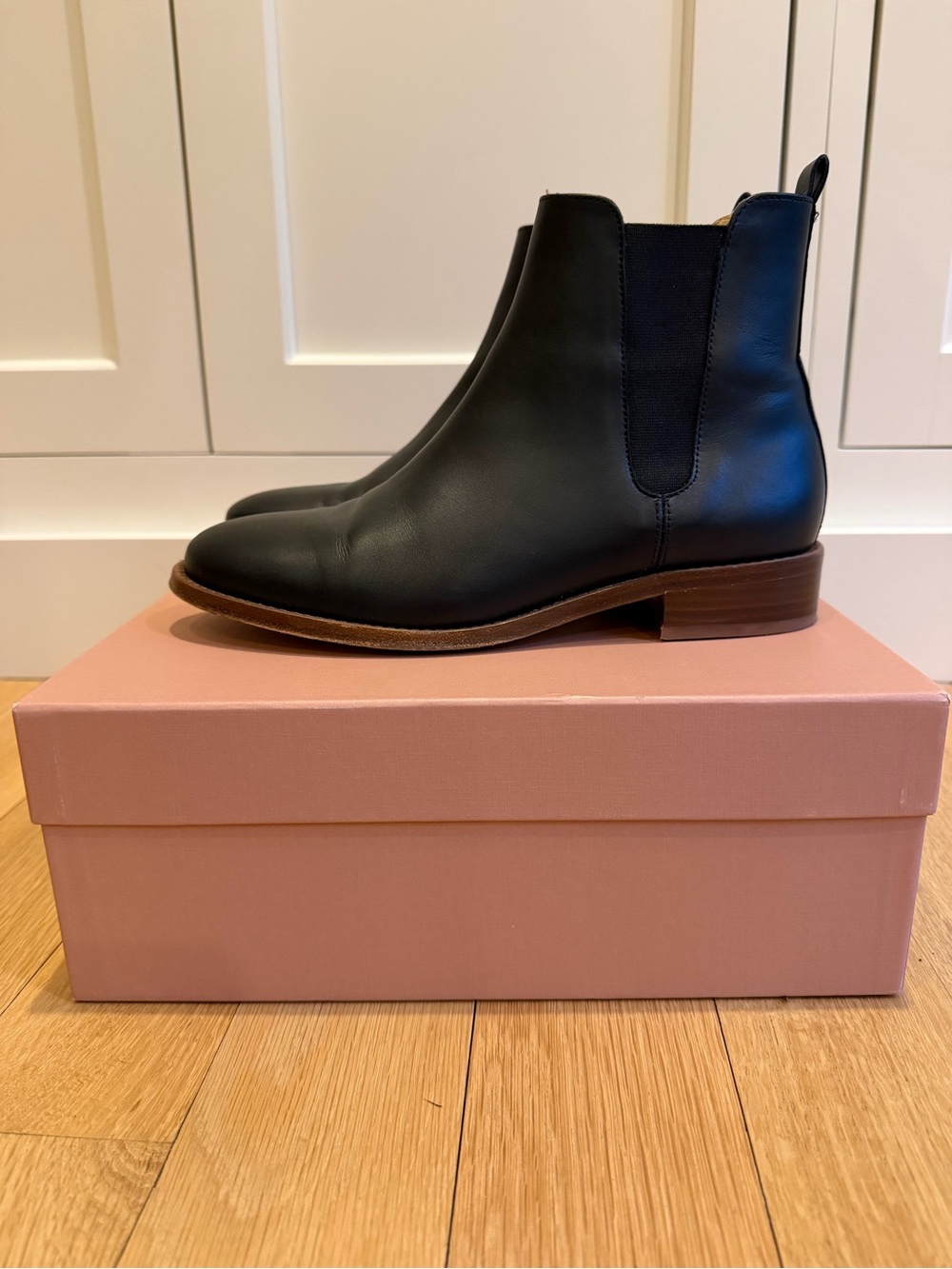 Sezanne Chelsea Boot (Low Henry) - Picture 3 of 6